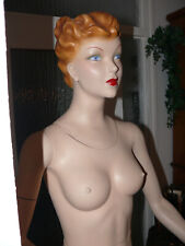 alte Schaufensterpuppe