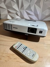 Epson EB-1725 LCD Beamer XGA 3000 Lumen VGA Präsentation Business DHL