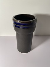 Schöne schwarz/blau