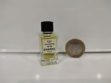 283 XXX Chanel No. 19 Parfüm Miniatur Flakon XXX
