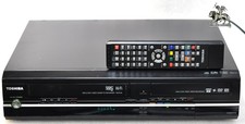 DVD- und VHS Videorecorder mit