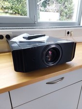 JVC 4K 3D Videoprojektor Beamer, Modell DLA-X5000BE