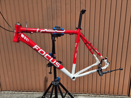 Focus black raider - black, ltd