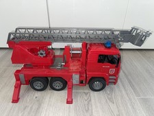 Toller großer riesiger Bruder