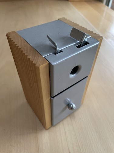 Bleistift-Spitzmaschine