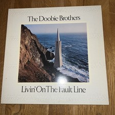 THE DOOBIE BROTHERS LIVIN ON
