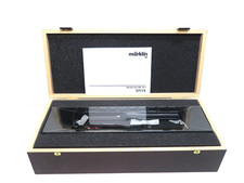 BR 18 115 der DB in Holzbox