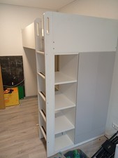 IKEA Hochbett mit Schreibtisch  und Kleiderschrank