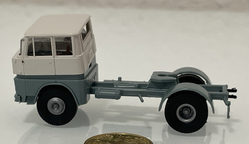 Hv235 brekina szm hanomag - hv235,