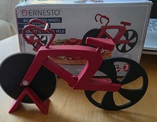 Pizzaschneider in Radform, Cutter, von Ernesto