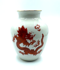30er J Ilmenau Graf von Henneberg Porzellan Vase roter Drache Goldrand H 12 cm