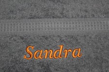 Personalisiertes Handtuch Duschtuch – bestickt mit Name Logo Text individuell