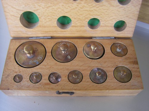 Gewichtsatz messing bis 200 - messing, 1