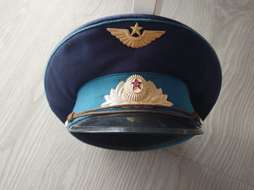 Russische offiziersmütze
