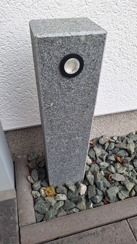 Granitpalisade 50x12x10cm mit