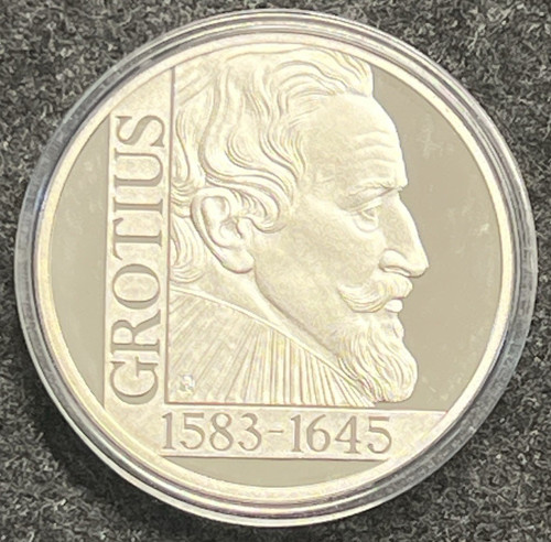 Ecu hugo grotius - -, 1995