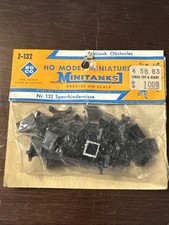 1/87 ROCO HO MODEL MINIATURES