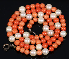 Antike Korallenkette