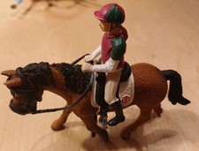 Schleich Pferd mit Reiterin