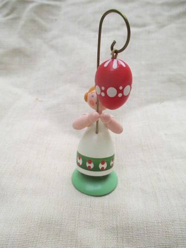 Erzgebirge ostermädchen mit - erzgebirge,,