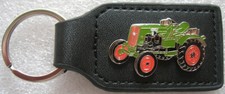 Schlüsselanhänger Hela D 15 / D15 grün green Traktor Trekker Art. 7028
