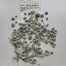 Rare Wikinger Artefakte original Bodenfund Fundzustand Schmuck Knöpfe Rarität 