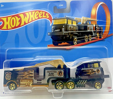 Hot wheels firehouse fueler - hot,