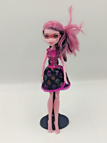 Mattel monster high - monster, draculaura