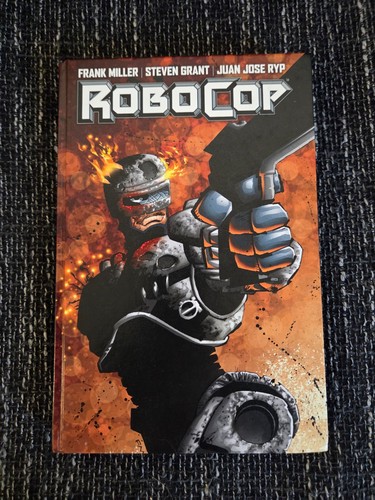 Robocop frank miller - -,