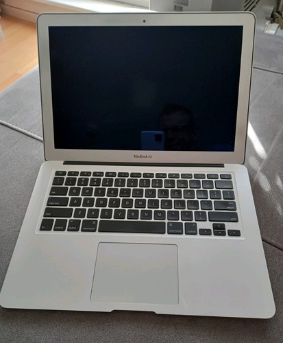 Apple mac book air - apple, mac-book