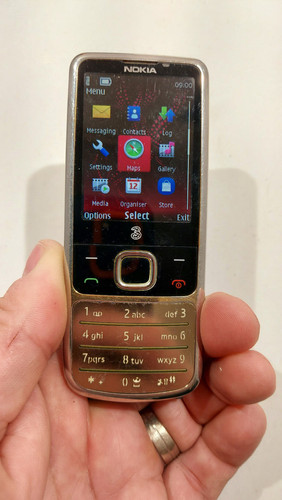 4023 nokia 6700c very rare - very,