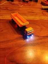 LKW  mit Auflieger Front und