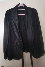 Festliche schwarze Jacke von