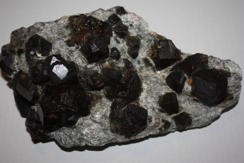Granat almandin großstufe - almandin,