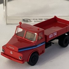 Brekina Henschel Kipper 1:87