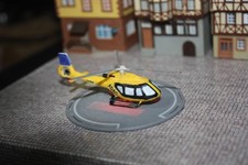 Angetriebener Hubschrauber Spur N 1:160