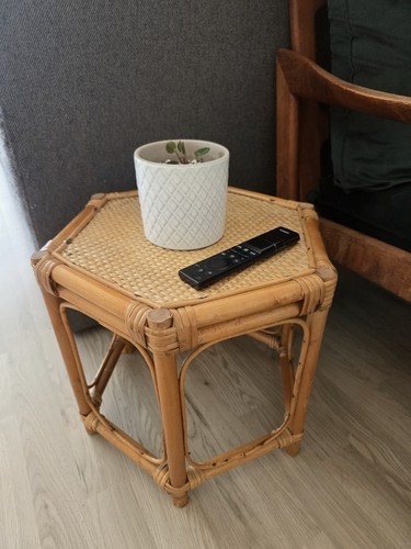 Schöner kleiner beistelltisch - schöner,