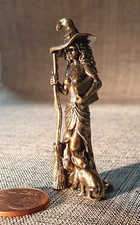 Hexen Messingstatue, Hexe mit