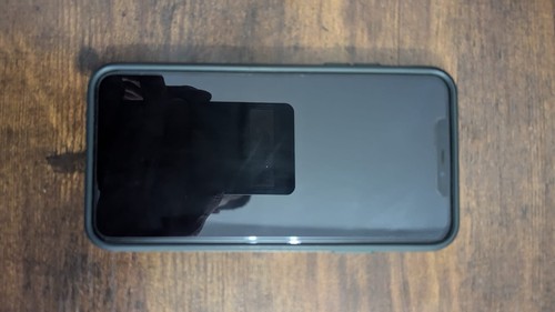 Iphone pro max - 11,
