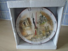 Eiffelturm Design Uhr Neu und