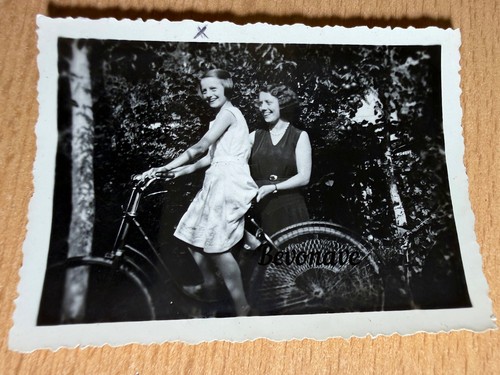 Foto mädchen mit fahrrad - mit,