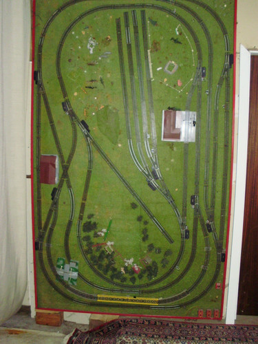 Eisenbahn auf fester platte - auf,