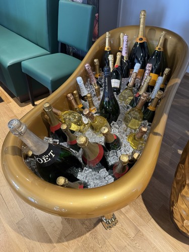 Moet chandon badewanne - moet,