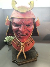 Samurai Helmut mit Ständer