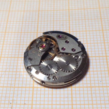 Älteres gebrauchtes Handaufzug Werk Arctos ETA 2512 7 3/4 defekt Unruhe OK GX38