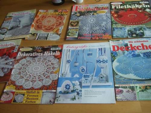 Handarbeitshefte - , =