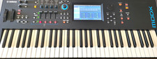 Yamaha MODX6 Synthesizer