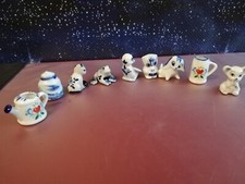 7 Porzellan Deko Figuren Fingerhut Katze Frosch Miniaturen Setzkasten, 