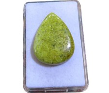 Grüner Opal Cabochon