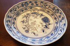 Zwiebelmuster Platte rund tief (D 27cm / H 5,5cm) - Porzellan D Czechoslovakia